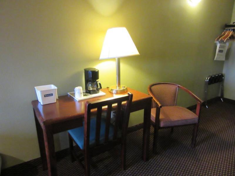 Knights Inn Salem Ngoại thất bức ảnh